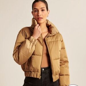 NWT Abercrombie Ultra Mini Puffer Jacket